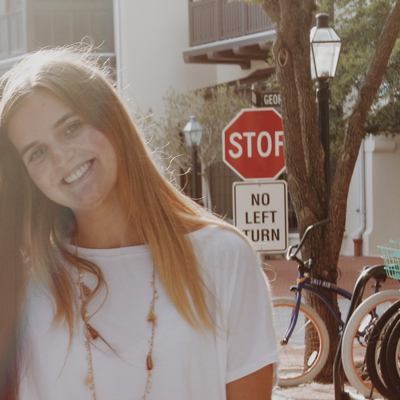 Meet your Posher, Mackenzie - Picture 1 of 1